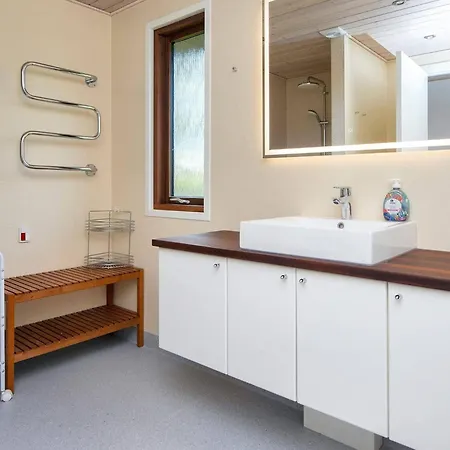 Feriehus 6 Person In Bjert *