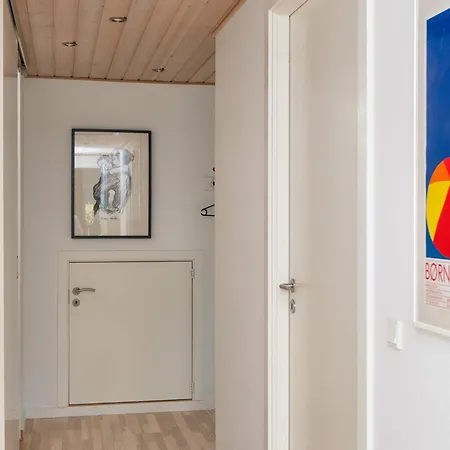 4 Star In Bjert Sonder Bjert